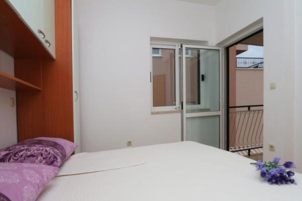 Apartmani Abesinac Макарська Екстер'єр фото