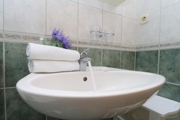 Apartmani Abesinac Макарська Екстер'єр фото