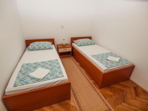 Apartmani Abesinac Макарська Екстер'єр фото